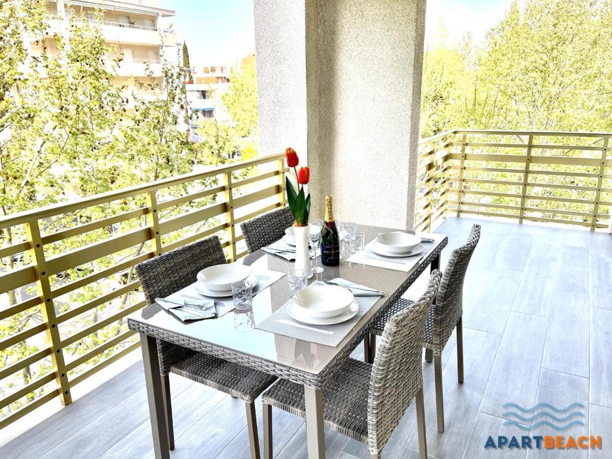 Apartbeach Novelty 3º Frente Playa Y Gran Terraza Salou Eksteriør bilde